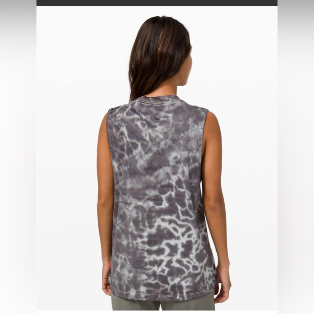 Lululemon All Yours Tank Tie Dye - Picture 4 of 8